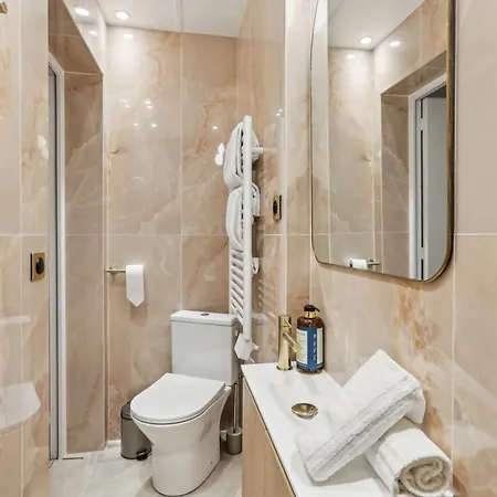 Apartment Guersant Pereire *